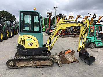 Мініекскаватор YANMAR VIO25-4.