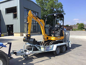 Мініекскаватор JCB 8014 CTS.