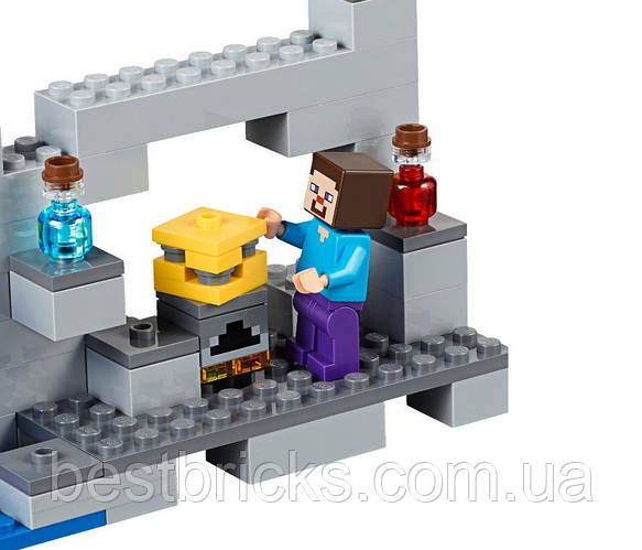 Lego 21136 deals