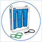 Потрійна система корпусів типу "Big Blue" 20" на металевій монтажній рамі.