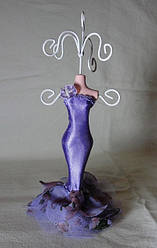 Підставка під прикраси "Бузкове плаття"