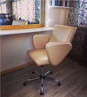 Кресло парикмахерское Roxie на пневматике крестовина хром экокожа бежево-золотая (Velmi TM)