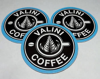 Рекламные фотомагнитики для кофейни во Франции. Диаметр 57 мм 2