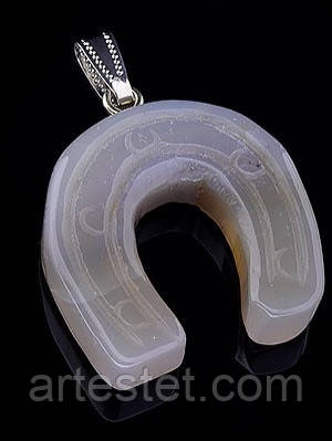 Кулон у формі підкови, фото 1