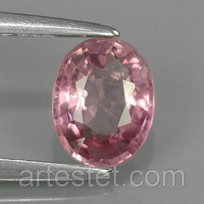 Природна шпінель 1.33Ct