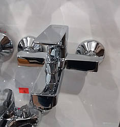 Змішувач HB Kubus ванна коротка euro