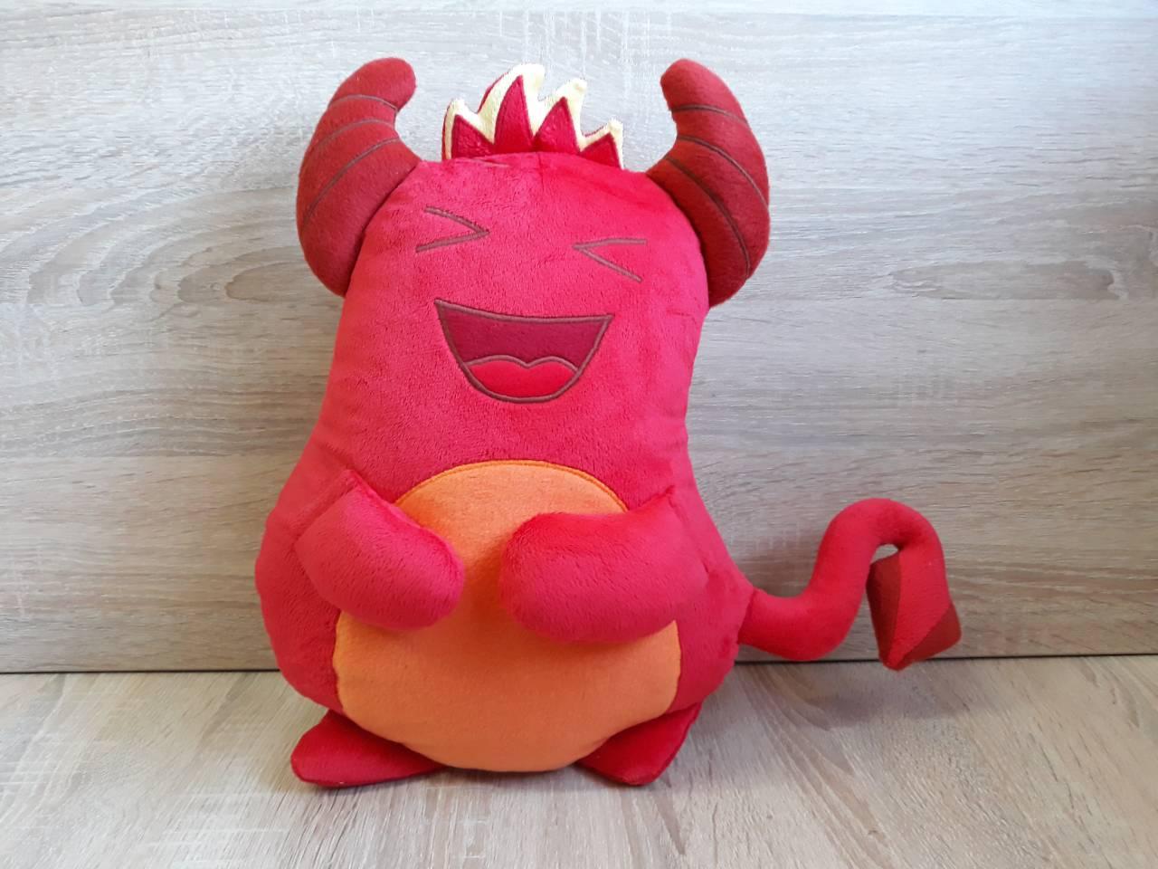 М'яка іграшка — подушка демон стикер Кумедні імпи з Телеграм 