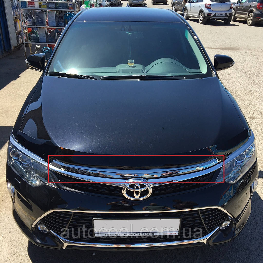 Сабля на капот хром Toyota Camry 55 2014-2017 г.