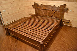 Ліжко під старовину з бічними полицями