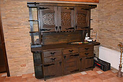 Буфет під старовину з кованними елементами
