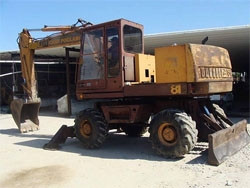 Колісний екскаватор CASE 81P, фото 1