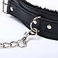 Чорні шкіряні БДСМ наручники з хутром для рольових садо-масо ігор, фото 2