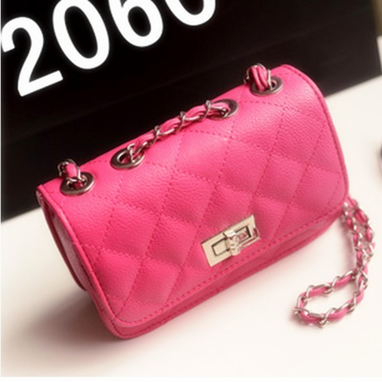 Жіноча маленька сумочка на ланцюжку рожевого кольору, фото 1