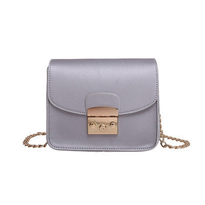 Жіноча сумочка на ланцюжку срібляста, фото 1