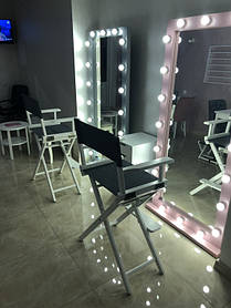 И снова наши стульчики, вы только посмотрите на эту красоту )) 1