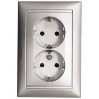 Розетка подвійна із заземленням (алюміній) Legrand Valena