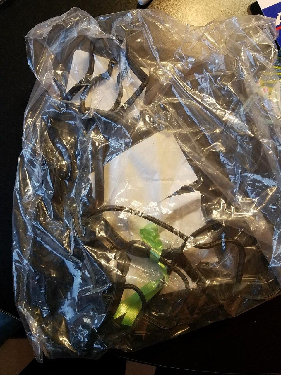 Прокладка клапанної кришки ГБЦ GM 12609291 2.4L CHEVROLET CAPTIVA MALIBU ORLANDO, фото 1