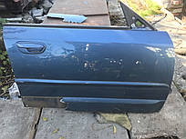 Двері передня права Subaru б/у