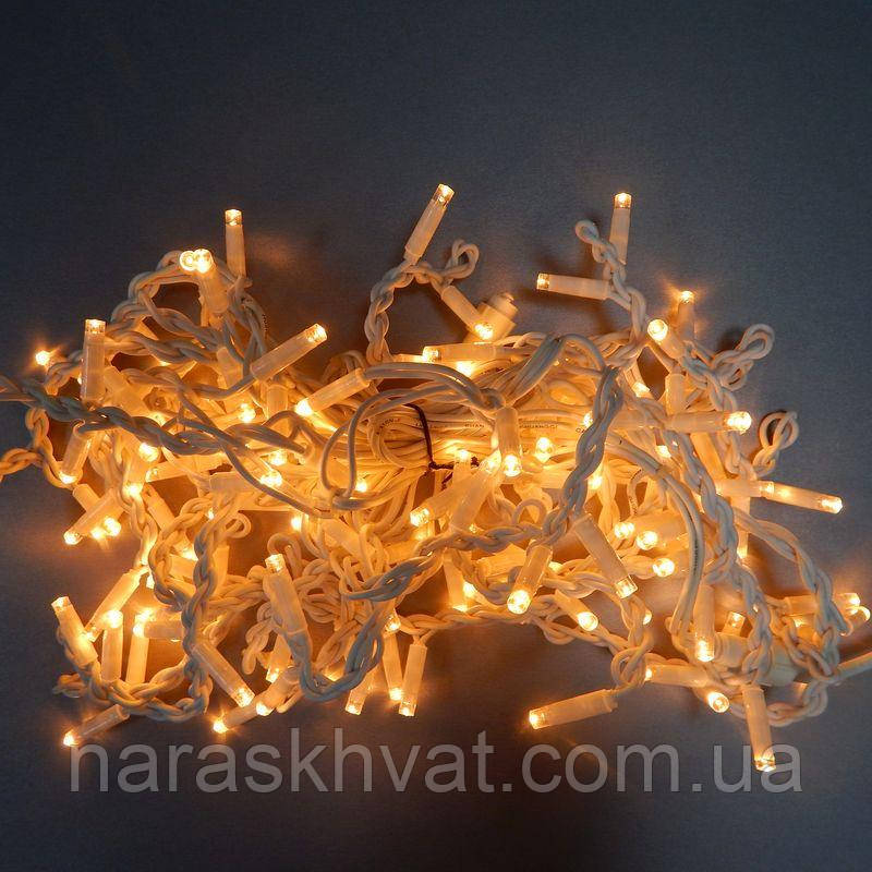 Гірлянда вулична Бахрома LED 140 жовта, білий дріт