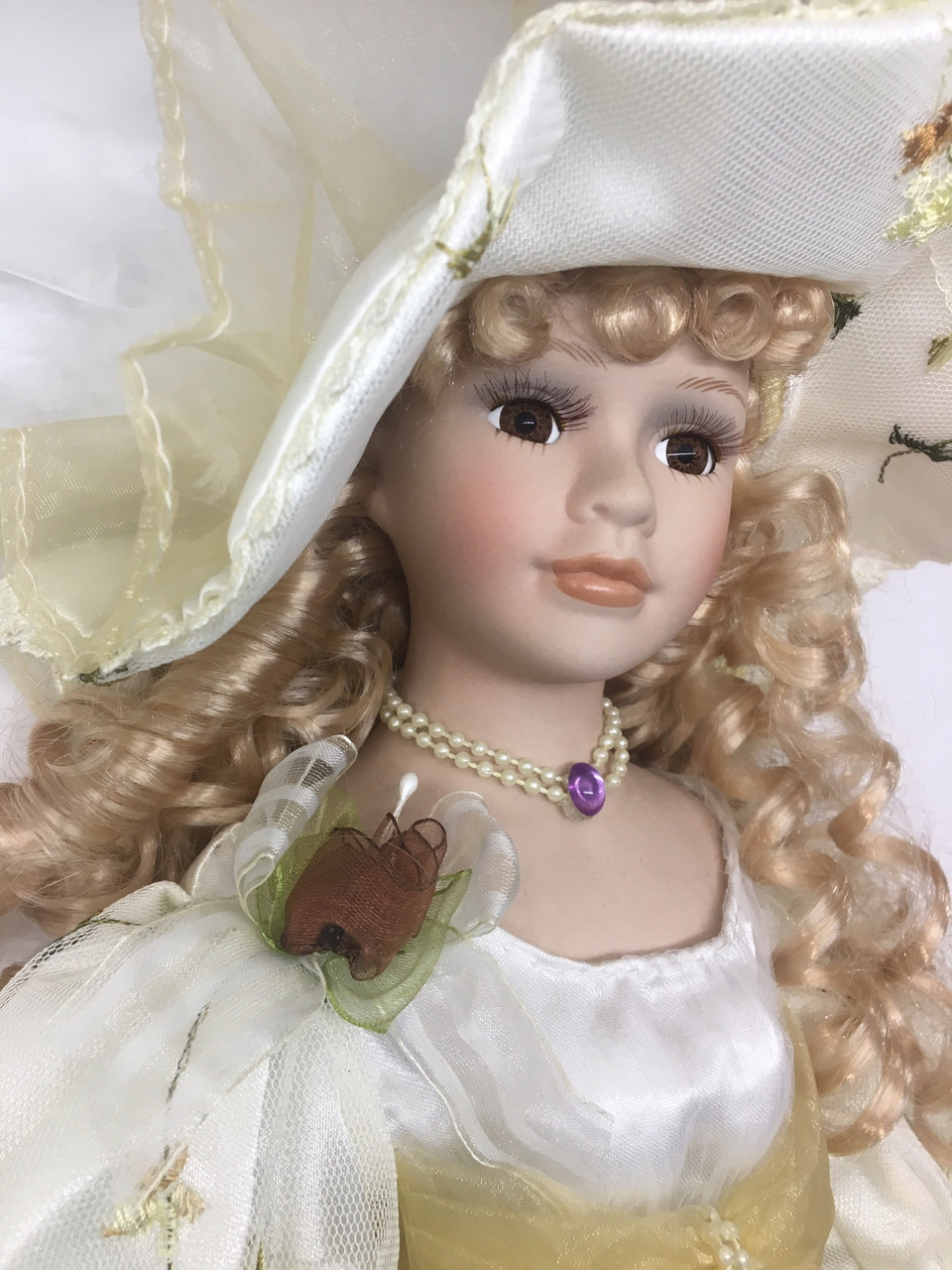 Подарочная сувенирная кукла, фарфоровая, коллекционная, 50 см 03-04 - фото 3 - id-p805874903