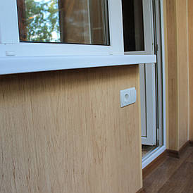 Оздоблення лоджії пластиковими панелями