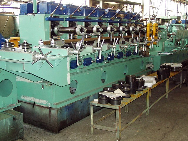 Pipe line machine