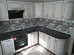 Кухня Платинум МДФ 2,25х1,9 м з LED-підсвіткою