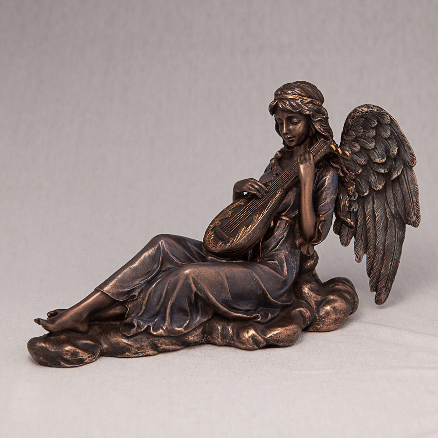 L-70493 A4 Статуетка Veronese Грайливий ангел 22*15 см