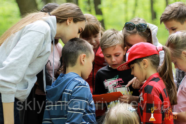 фото дитячий квест на природі