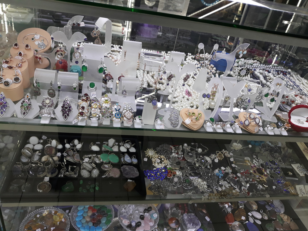 «Мир Камней - магазин украшений из натуральных камней» в портфолио ...