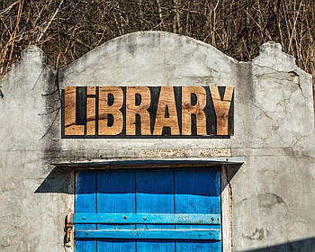 Вивіска Library