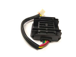 Реле регулятор напруги на скутер GY6 125-150 с контакт "мама" (5 дротів)