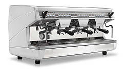 Кавоварка автоматична трипостова Nuova Simonelli Appia 3GR V