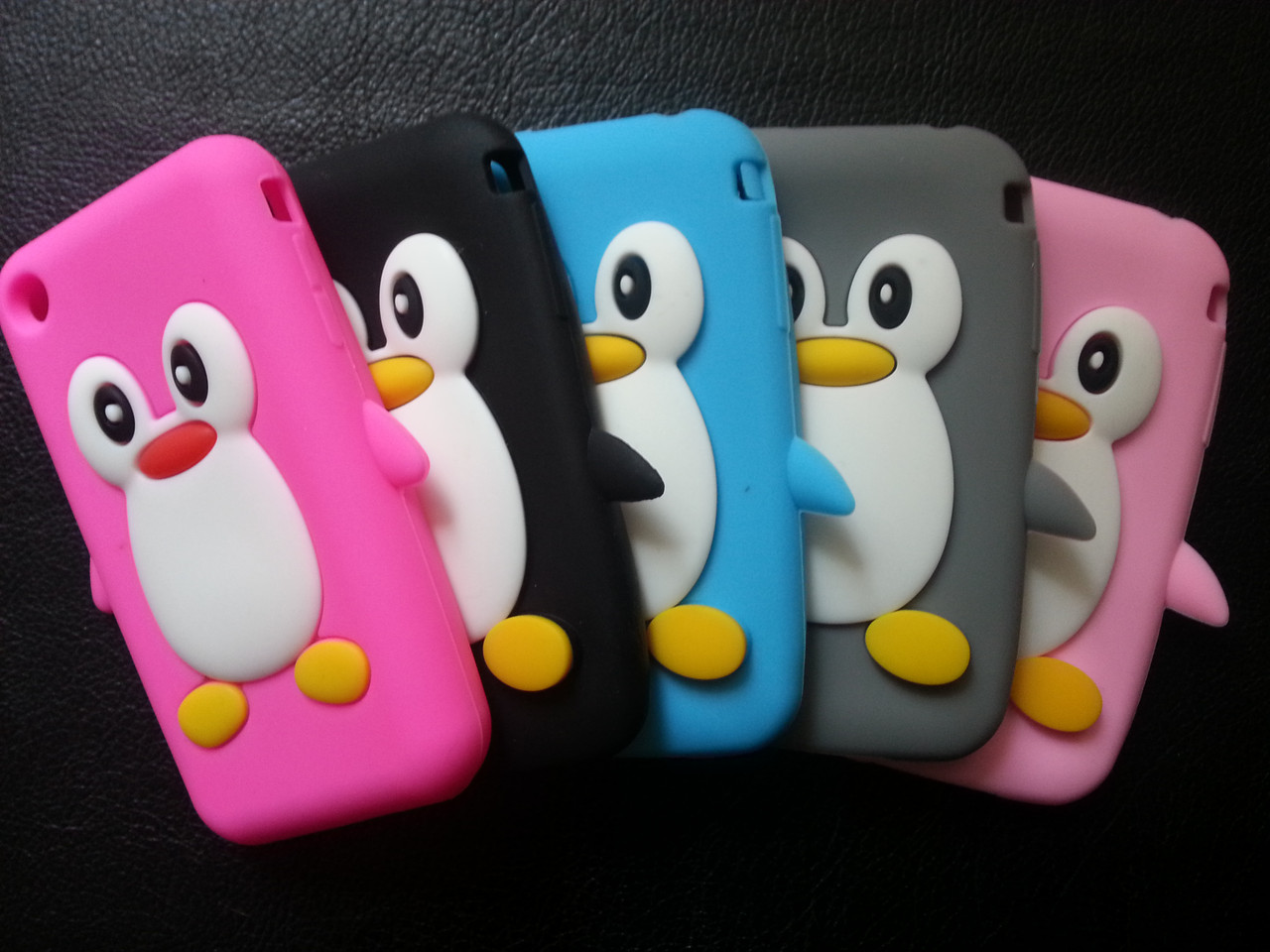 Силіконовий чохол "Пінгвін" iphone 3/3s сірий і чорний