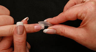 Клей для штучних нігтів