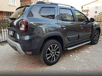 Накладки на арки + молдинги дверей Renault Duster 2018+ г.в. Рено Дастер 