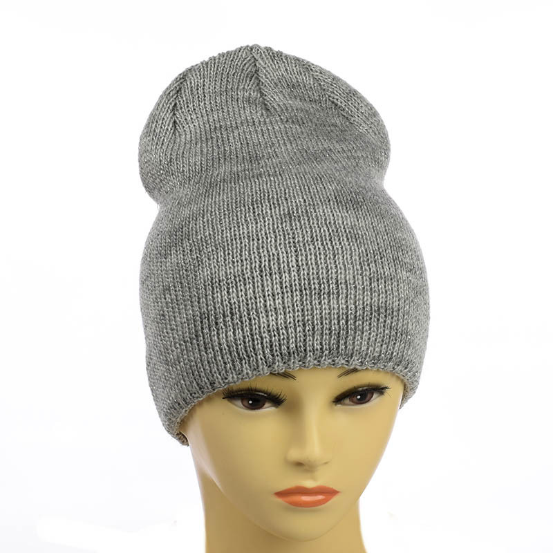 Молодіжна шапка з люрексом сірий