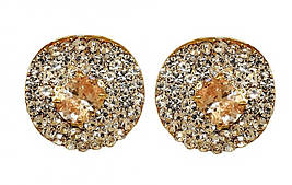 Сережки Neoglory італійською застібкою. Позолота. Камені: білі фіаніти та циркон. Діаметр сережки: 24 мм.