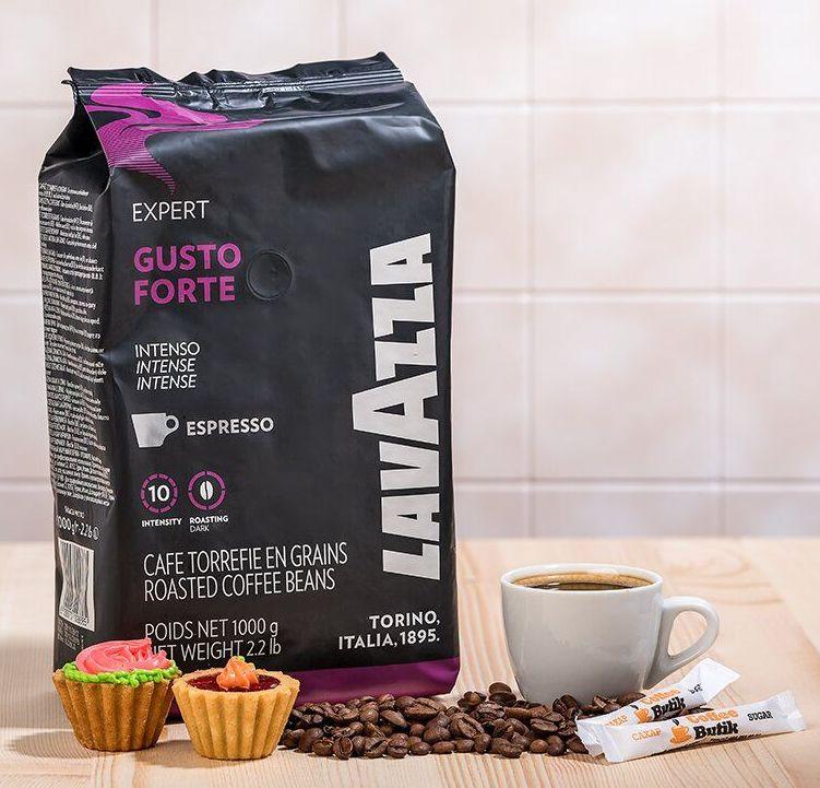 Кава в зернах Lavazza Gusto Forte 100% Робуста 1кг Італія Лавацца Міцний