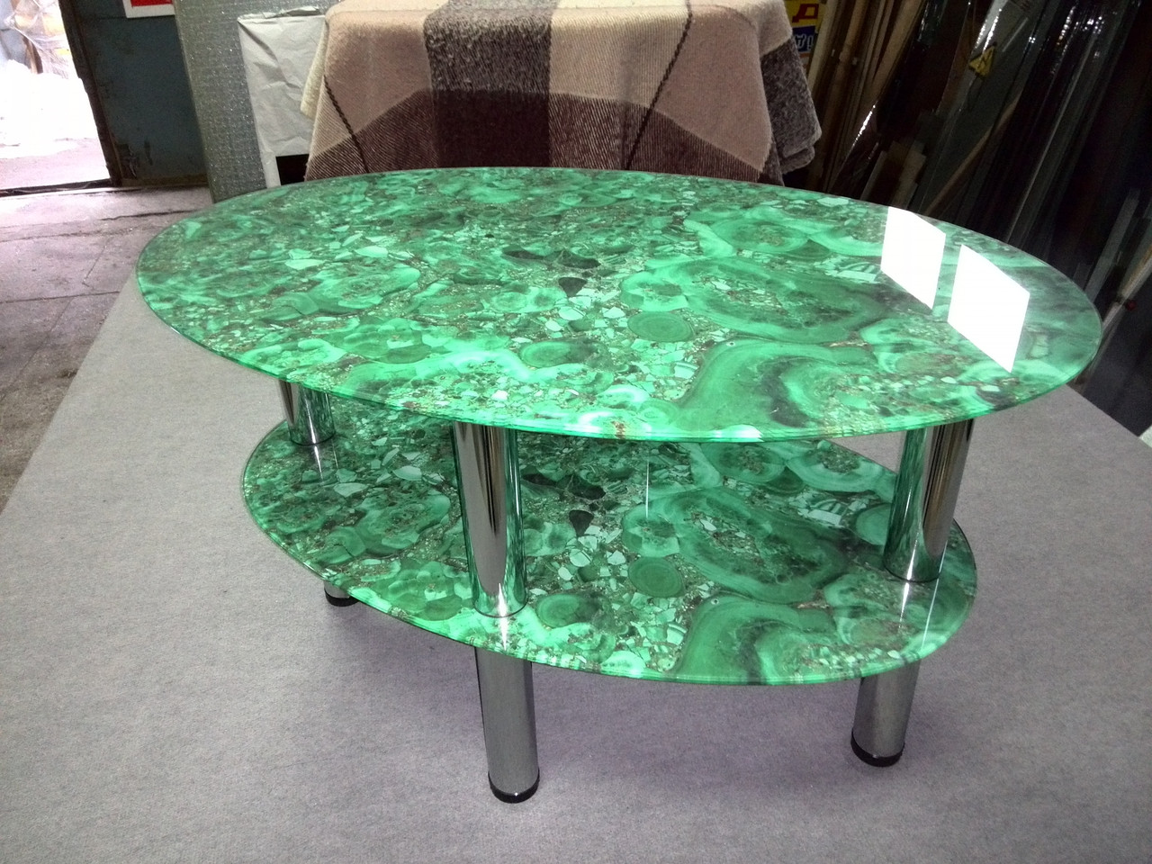 Журнальний скляний столик Еліпс "малахіт" 85х55х50 см, фото 1