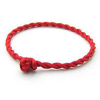 Червона нитка у вигляді браслета