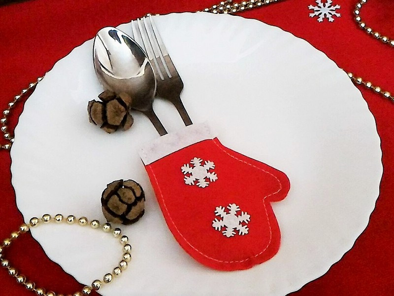 Рукавичка новорічна для столового приладдя Сніжинки, фото 1