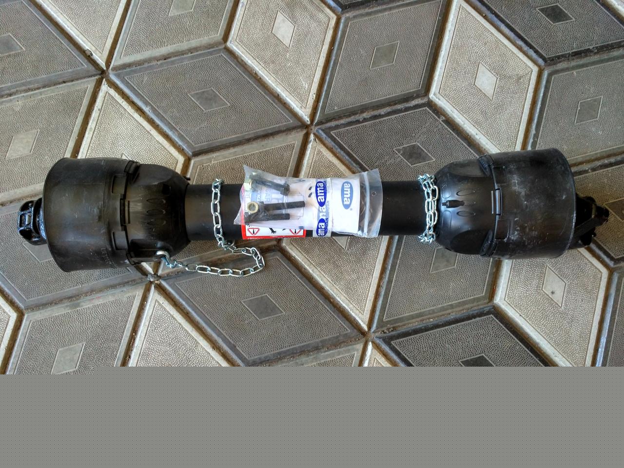 Карданний вал зі зрізним болтом 6х8 85 см (AMA Італія), фото 1