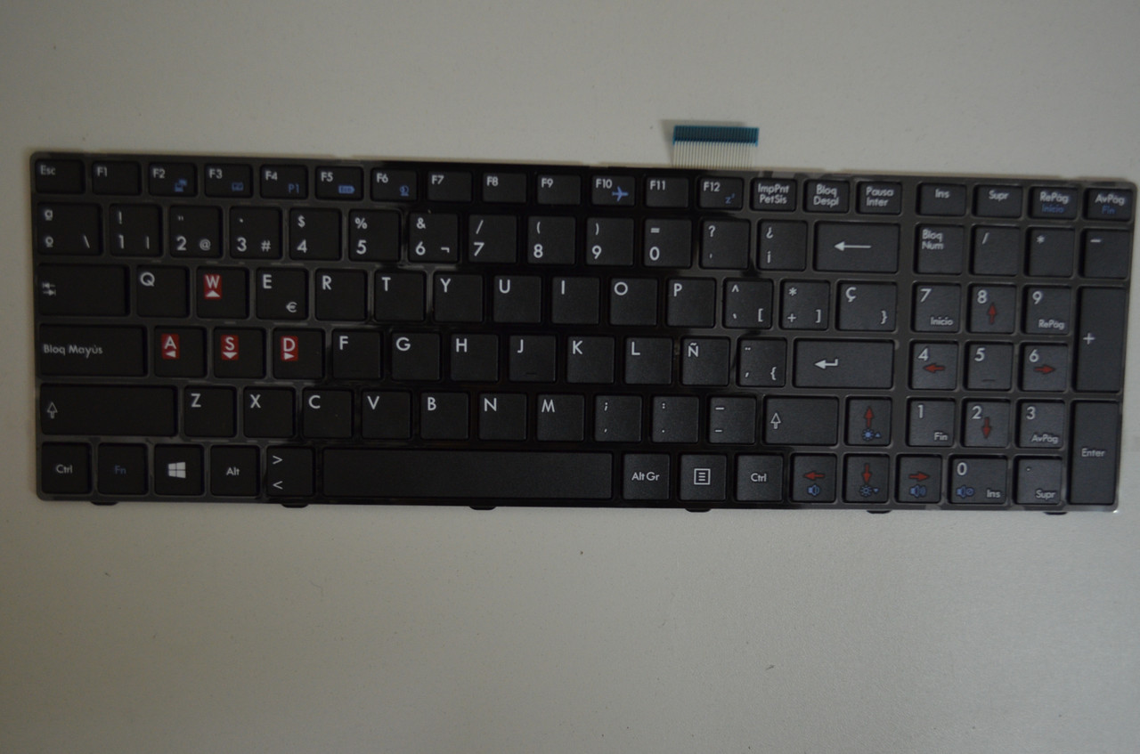Клавіатура для ноутбуків MSI CR620 A6200 CR720 GE60 CX70 CX61 (V111922DK3)