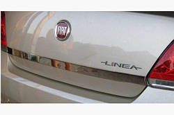 Накладка над номером з отвором під ключ (нерж) - Fiat Linea 2006+ і 2013+ рр.