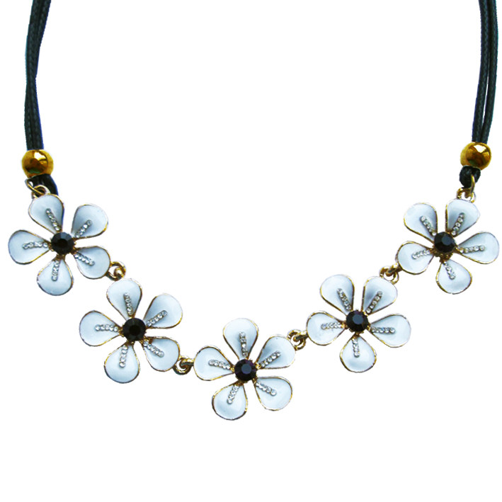 Коротке Кольє під Золото Сакура зі Стразами, на Шнурі, Довжина 42 см + 4 см, Біжутерія та Прикраси, фото 1