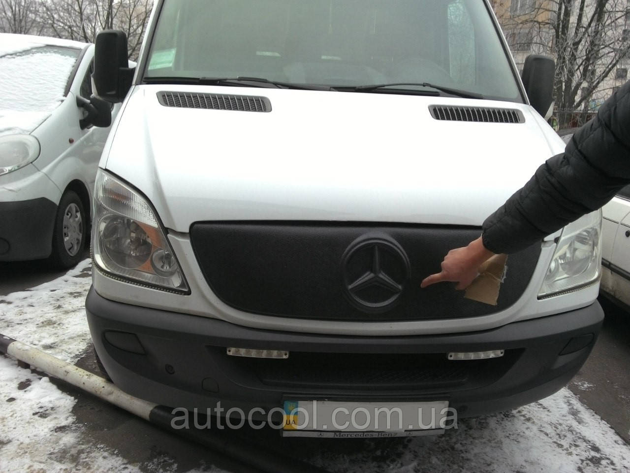 Зимова заглушка на решітку радіатора матова Mercedes Sprinter 2006-2012 г