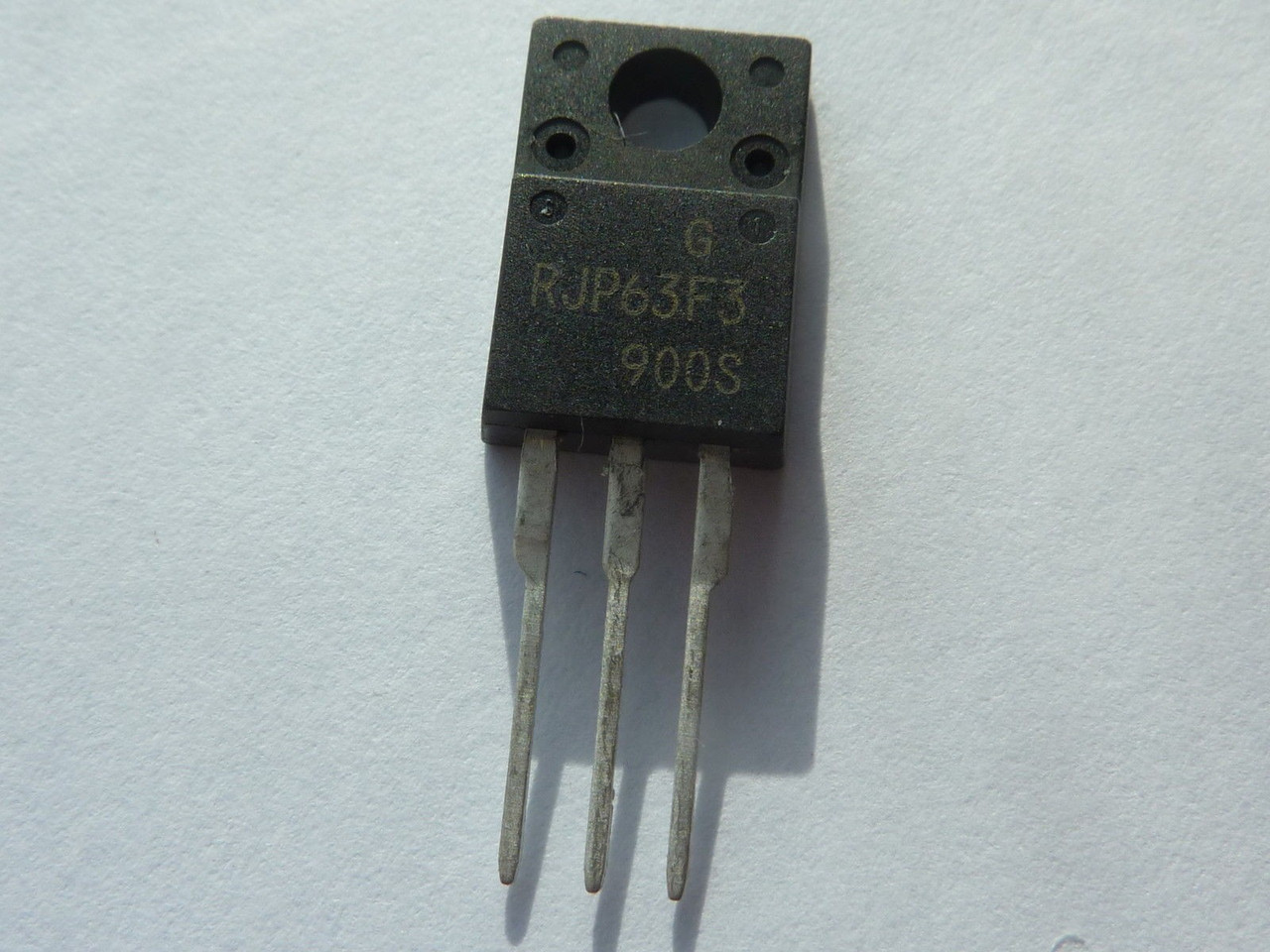 Транзистор IGBT RJP63F3 630V 40A N Channel TO - 220F