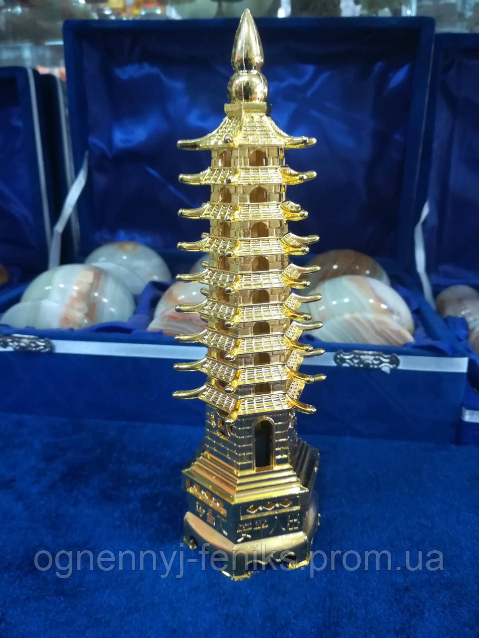 Пагода 9 ярусов силумин в золотом цвете h-13 см - фото 1 - id-p815051482