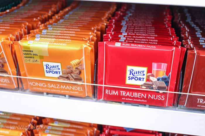 Шоколад Ritter Sport Rum Trauben Nuss (Риттер Спорт с ромом, изюмом и фундуком), 100 г - фото 5 - id-p815307411